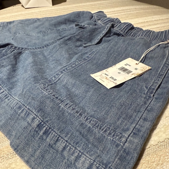 Splendid Shorts - Picture 2 of 3